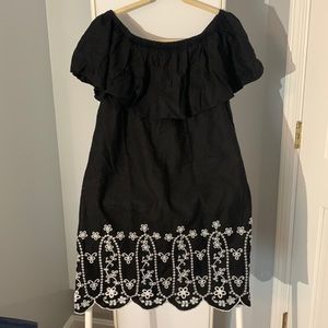 Old Navy black off the shoulder mini dress with white flower detail size medium